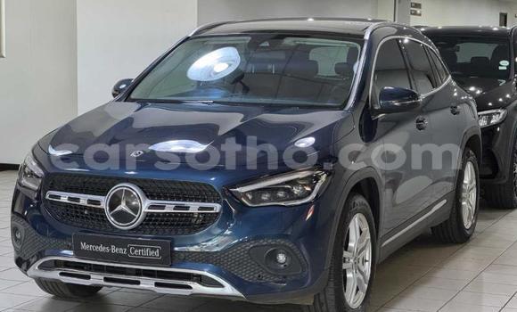 Buy Used Mercedes-Benz GLA-klasse Blue Car in Maseru in Maseru