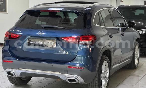 اشتري مستعمل Mercedes-Benz GLA-klasse Blue سيارة في Maseru في Maseru اشتري مستعمل Mercedes-Benz GLA-klasse Blue سيارة في Maseru في Maseru