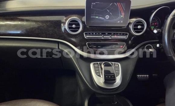 اشتري مستعمل Mercedes-Benz V-klasse White سيارة في Maseru في Maseru اشتري مستعمل Mercedes-Benz V-klasse White سيارة في Maseru في Maseru