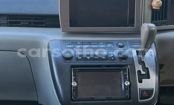 Buy Import Nissan Elgrand White Car in Maseru in Maseru Buy Import Nissan Elgrand White Car in Maseru in Maseru