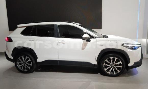 Sayi Na hannu Toyota Corolla Cross White Mota in Mokhotlong a Berea Sayi Na hannu Toyota Corolla Cross White Mota in Mokhotlong a Berea