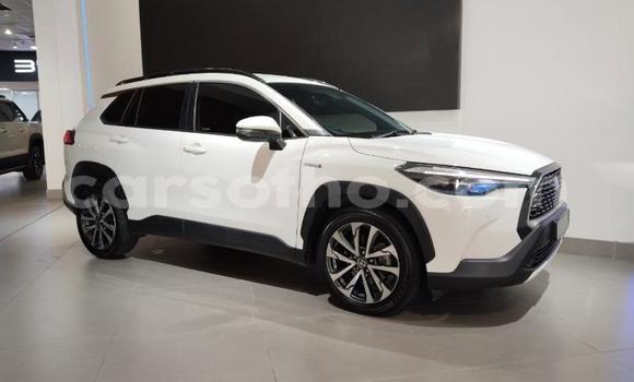 Sayi Na hannu Toyota Corolla Cross White Mota in Mokhotlong a Berea Sayi Na hannu Toyota Corolla Cross White Mota in Mokhotlong a Berea