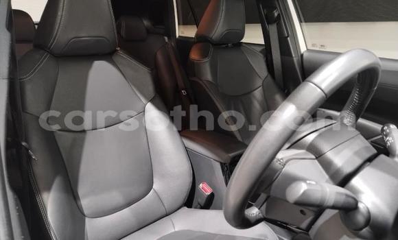 Sayi Na hannu Toyota Corolla Cross White Mota in Mokhotlong a Berea Sayi Na hannu Toyota Corolla Cross White Mota in Mokhotlong a Berea