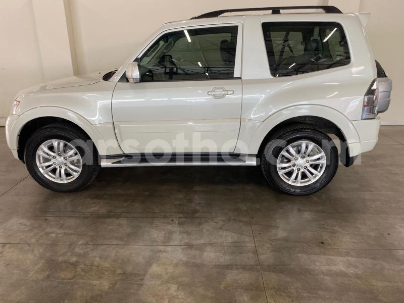 Big with watermark mitsubishi pajero maseru maseru 31209