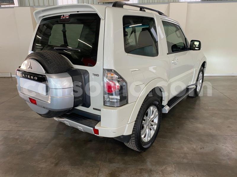 Big with watermark mitsubishi pajero maseru maseru 31209