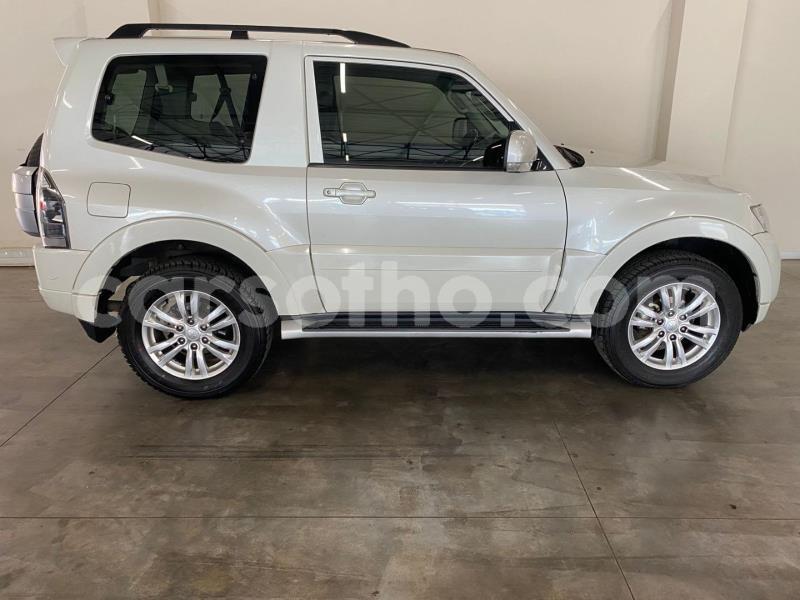 Big with watermark mitsubishi pajero maseru maseru 31209