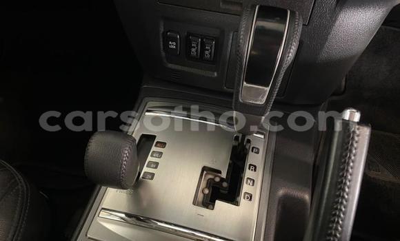 Sayi Na hannu Mitsubishi Pajero White Mota in Maseru a Maseru Sayi Na hannu Mitsubishi Pajero White Mota in Maseru a Maseru