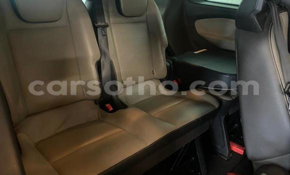 Sayi Na hannu Ford Taunus White Mota in Maseru a Maseru Sayi Na hannu Ford Taunus White Mota in Maseru a Maseru