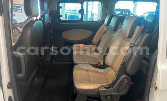 Sayi Na hannu Ford Taunus White Mota in Maseru a Maseru Sayi Na hannu Ford Taunus White Mota in Maseru a Maseru