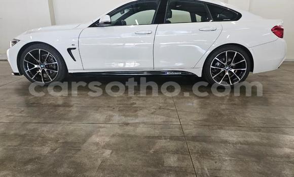 Sayi Na hannu BMW 4-Series White Mota in Maseru a Maseru Sayi Na hannu BMW 4-Series White Mota in Maseru a Maseru