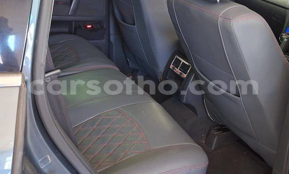 Buy Used Volkswagen Touareg Blue Car in Maseru in Maseru Buy Used Volkswagen Touareg Blue Car in Maseru in Maseru