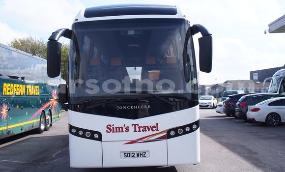 Sayi Na hannu Volvo S60 Cross Country White Mota in Mohale's Hoek a Mohale's Hoek