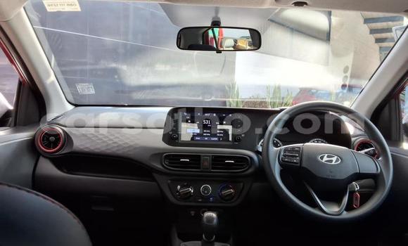 Sayi Na hannu Hyundai i10 Red Mota in Maseru a Maseru Sayi Na hannu Hyundai i10 Red Mota in Maseru a Maseru