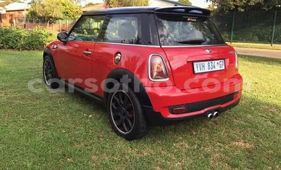 Sayi Na hannu Mini Cooper Red Mota in Maseru a Maseru Sayi Na hannu Mini Cooper Red Mota in Maseru a Maseru
