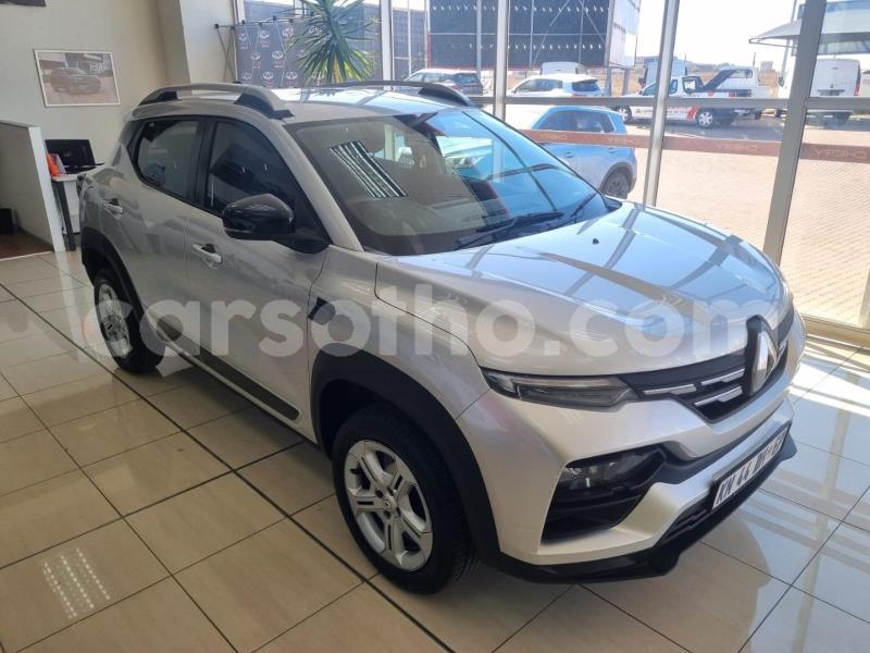 Big with watermark renault 5 maseru import dubai 31303