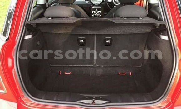 Sayi Na hannu Mini Cooper Red Mota in Maseru a Maseru Sayi Na hannu Mini Cooper Red Mota in Maseru a Maseru