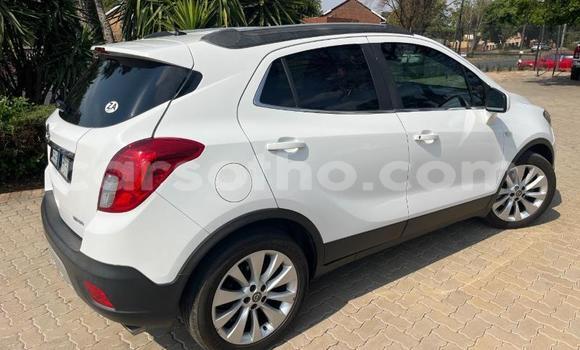 Sayi Na hannu Opel Mokka White Mota in Maseru a Maseru Sayi Na hannu Opel Mokka White Mota in Maseru a Maseru