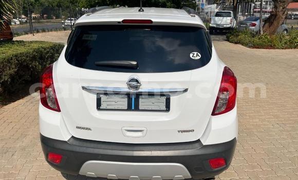 Sayi Na hannu Opel Mokka White Mota in Maseru a Maseru Sayi Na hannu Opel Mokka White Mota in Maseru a Maseru