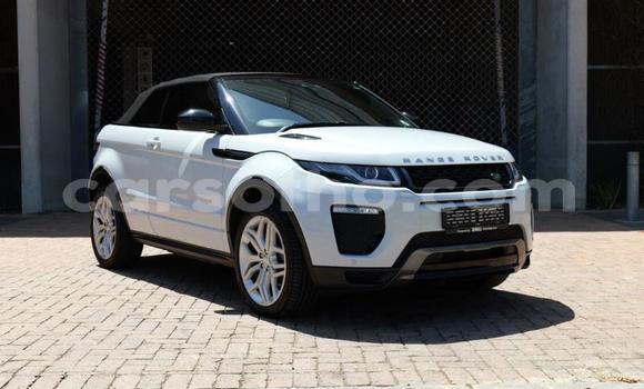 Sayi Na hannu Land Rover Range Rover White Mota in Maseru a Maseru Sayi Na hannu Land Rover Range Rover White Mota in Maseru a Maseru