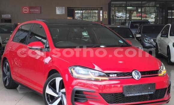 Buy Used Volkswagen Golf Red Car in Import - Dubai in Maseru