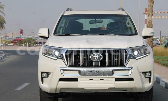 Buy Used Toyota Land Cruiser Prado White Car in Maputsoa in Leribe