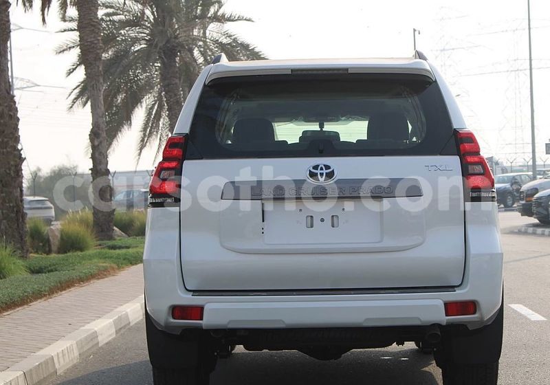 Big with watermark toyota land cruiser prado leribe maputsoa 31323