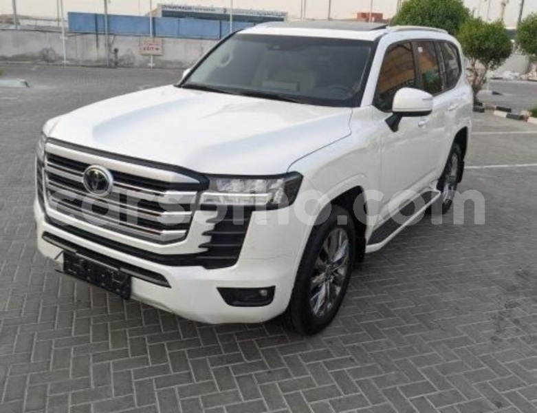 Big with watermark toyota land cruiser leribe maputsoe 31336