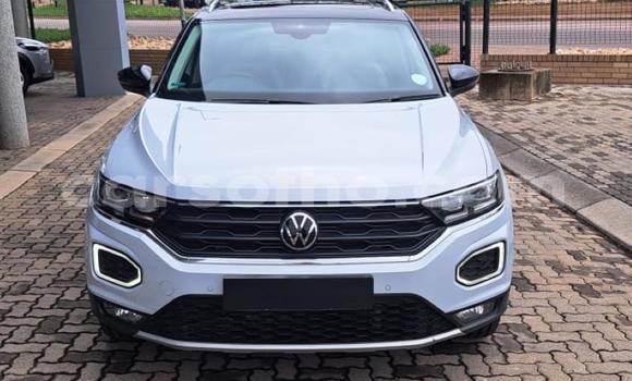 Buy Used Volkswagen T-Roc White Car in Maseru in Maseru