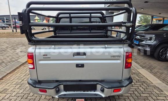 Sayi Na hannu Mahindra Scorpio Silver Mota in Maseru a Maseru Sayi Na hannu Mahindra Scorpio Silver Mota in Maseru a Maseru