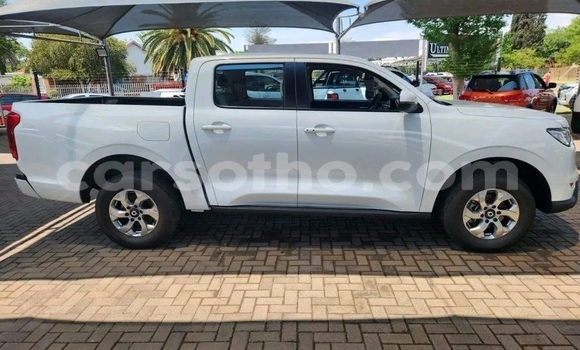 Sayi Na hannu GMC Sierra Other Mota in Hlotse a Leribe Sayi Na hannu GMC Sierra Other Mota in Hlotse a Leribe