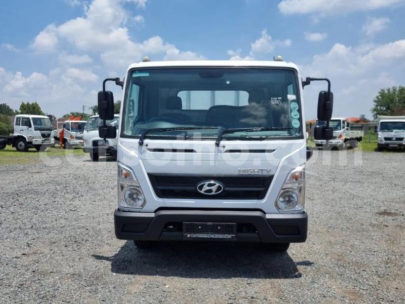 Big with watermark hyundai chorus mohale s hoek mohale s hoek 31384