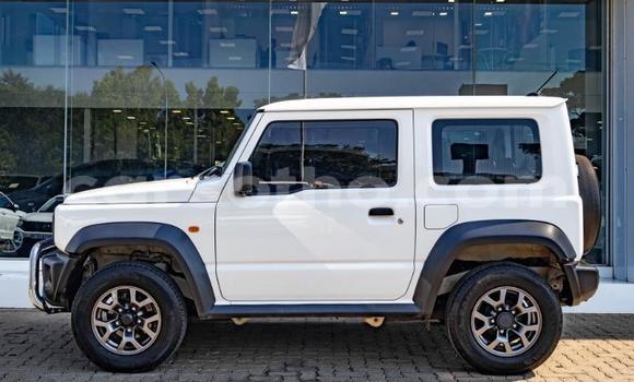 Sayi Na hannu Suzuki Jimny White Mota in Maseru a Maseru Sayi Na hannu Suzuki Jimny White Mota in Maseru a Maseru