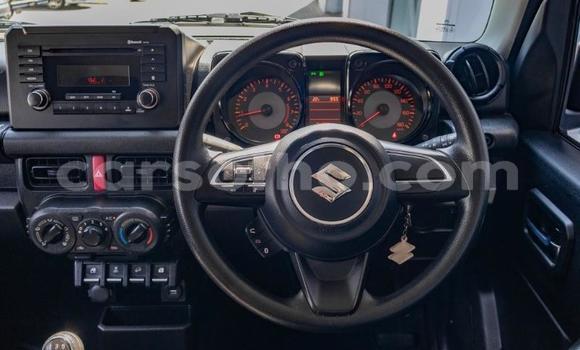 Sayi Na hannu Suzuki Jimny White Mota in Maseru a Maseru Sayi Na hannu Suzuki Jimny White Mota in Maseru a Maseru