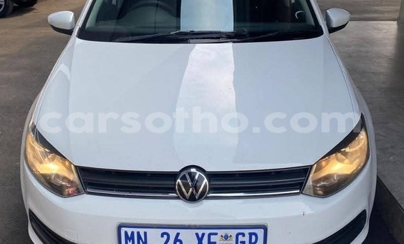 Sayi Na hannu Volkswagen Polo White Mota in Butha–Buthe a Thaba-Tseka Sayi Na hannu Volkswagen Polo White Mota in Butha–Buthe a Thaba-Tseka