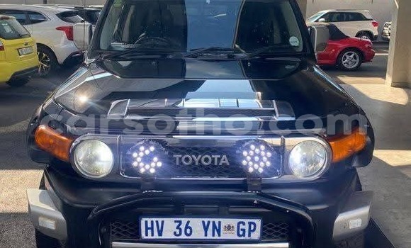 Sayi Na hannu Toyota FJ Cruiser Black Mota in Maputsoe a Leribe Sayi Na hannu Toyota FJ Cruiser Black Mota in Maputsoe a Leribe