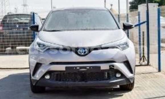 Sayi Imported Toyota C-HR Other Mota in Import - Dubai a Maseru Sayi Imported Toyota C-HR Other Mota in Import - Dubai a Maseru