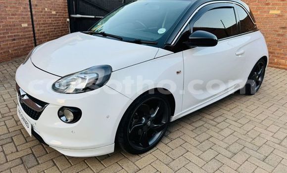 Sayi Na hannu Opel Adam White Mota in Maseru a Maseru Sayi Na hannu Opel Adam White Mota in Maseru a Maseru