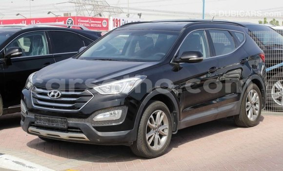 Sayi Imported Hyundai Santa Fe Black Mota in Import - Dubai a Maseru Sayi Imported Hyundai Santa Fe Black Mota in Import - Dubai a Maseru