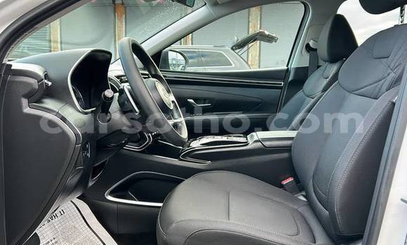 Acheter Occasion Voiture Hyundai Tucson Blanc à Maputsoe, Leribe Acheter Occasion Voiture Hyundai Tucson Blanc à Maputsoe, Leribe