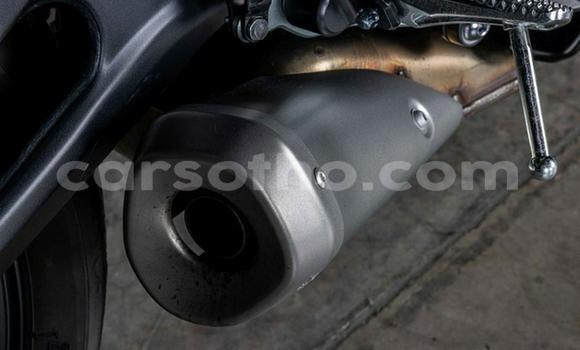 Buy Used Yamaha YZF Black Bike in Maseru in Maseru Buy Used Yamaha YZF Black Bike in Maseru in Maseru