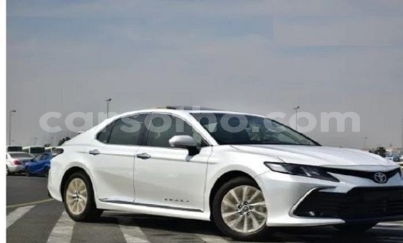 Buy Used Toyota Camry White Car in Maputsoa in Leribe Buy Used Toyota Camry White Car in Maputsoa in Leribe