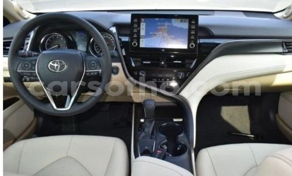 Buy Used Toyota Camry White Car in Maputsoa in Leribe Buy Used Toyota Camry White Car in Maputsoa in Leribe