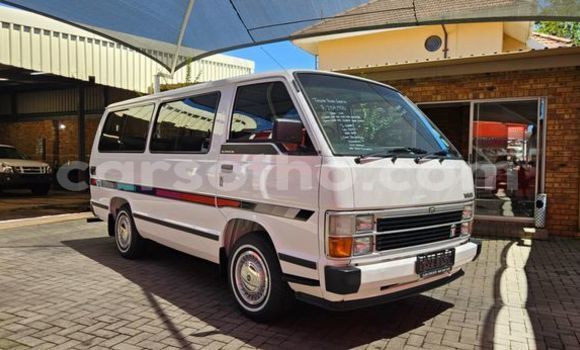 Sayi Na hannu Toyota Hiace White Mota in Hlotse a Leribe Sayi Na hannu Toyota Hiace White Mota in Hlotse a Leribe