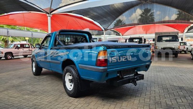 Big with watermark isuzu kb leribe maputsoe 31467