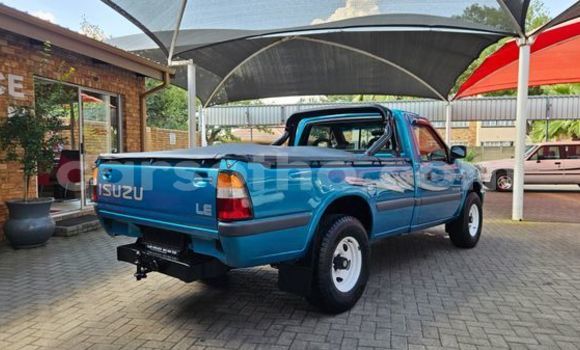 Sayi Na hannu Isuzu KB Other Mota in Maputsoe a Leribe Sayi Na hannu Isuzu KB Other Mota in Maputsoe a Leribe