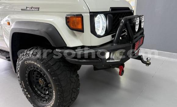 Sayi Na hannu Toyota Land Cruiser Other Mota in Maputsoa a Leribe Sayi Na hannu Toyota Land Cruiser Other Mota in Maputsoa a Leribe