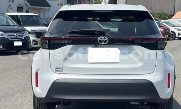 Acheter Occasion Voiture Toyota Yaris Blanc à Maputsoe, Leribe Acheter Occasion Voiture Toyota Yaris Blanc à Maputsoe, Leribe