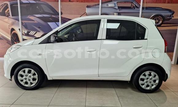Buy Used Hyundai Atos White Car in Maseru in Maseru Buy Used Hyundai Atos White Car in Maseru in Maseru