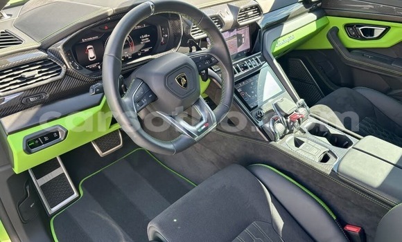 Acheter Occasion Voiture Lamborghini Urus Vert à Hlotse, Leribe Acheter Occasion Voiture Lamborghini Urus Vert à Hlotse, Leribe