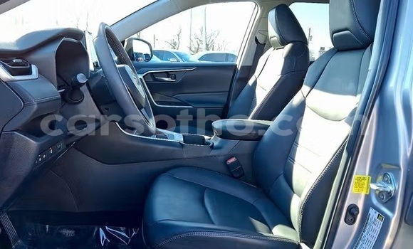 Acheter Occasion Voiture Toyota RAV4 Gris à Maputsoe, Leribe Acheter Occasion Voiture Toyota RAV4 Gris à Maputsoe, Leribe